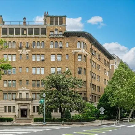 Buy this 1 bed condo on 1901 Wyoming Ave Nw Apt 75 in Washington, District of Columbia