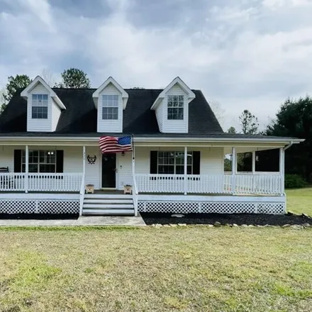 Buy this 3 bed house on 198 Windy Hollow Lane in Bledsoe County, TN 37379