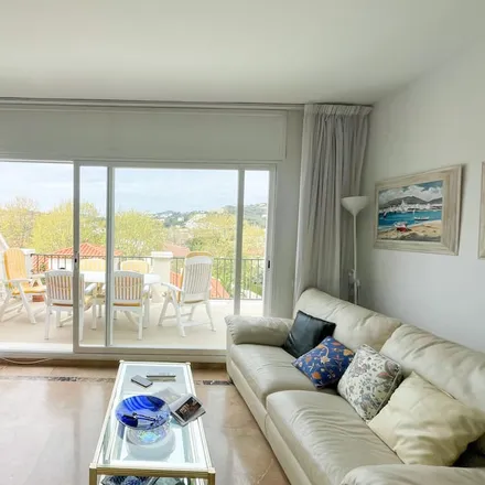 Rent this 3 bed apartment on 17248 Castell d'Aro in Platja d'Aro i s'Agaró, Spain