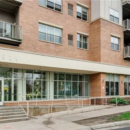 Buy this 1 bed condo on 2100 East Lake Street in Minneapolis, MN 55407
