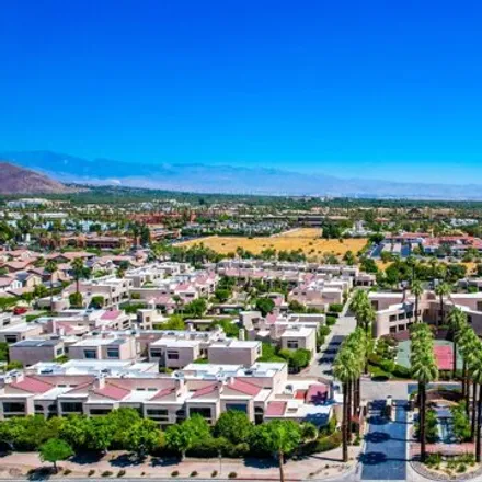 Buy this 2 bed condo on 442 E Club Dr in Palm Springs, California