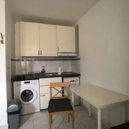 Image 9 - 33 Rue d'Aubervilliers, 75018 Paris, France - Apartment for rent