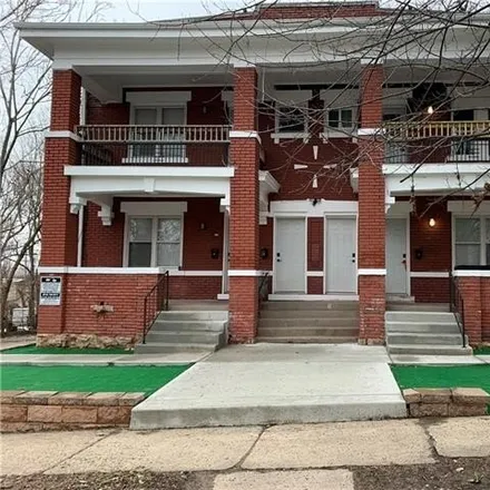 Buy this studio house on 2625 East 10th Street in Kansas City, MO 64127