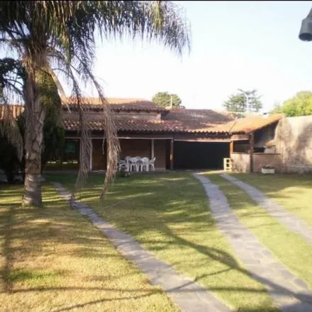 Buy this 6 bed house on La Paz 4099 in Partido de La Matanza, 1753 Villa Luzuriaga