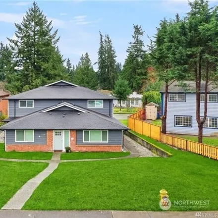 Buy this studio house on 7865 Timber Hill Drive in Everett, WA 98203