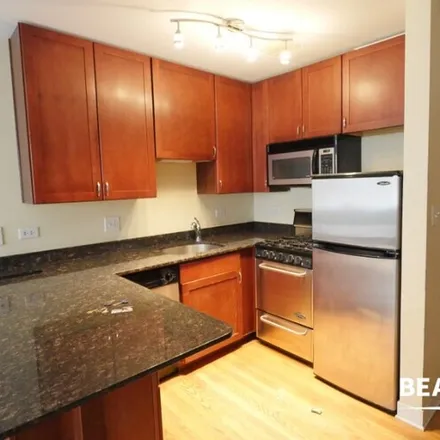 Rent this 1 bed apartment on 625 W Wrightwood Ave