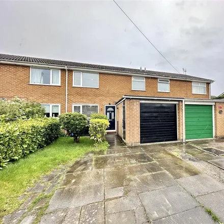 Rent this 3 bed house on Ashford in Urmston, M33 5RE