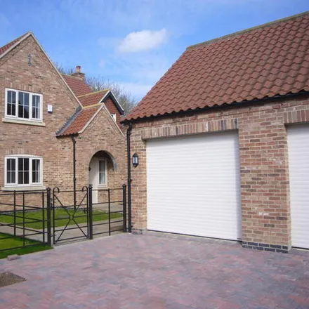 Buy this 3 bed house on Kilpin Close in Skelton, DN14 7ZB