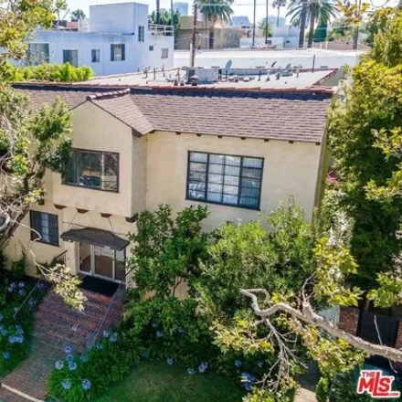 Image 1 - 175 South Oakhurst Drive, Beverly Hills, CA 90212, USA - House for sale