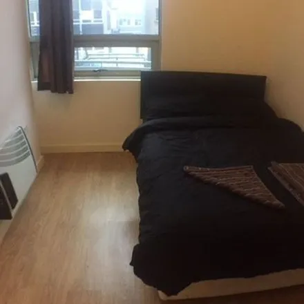 Rent this 1 bed apartment on Stuart Street in Luton, LU1 2SJ
