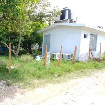 Buy this studio house on Calle Adolfo López Mateos in Tampico Alto, VER