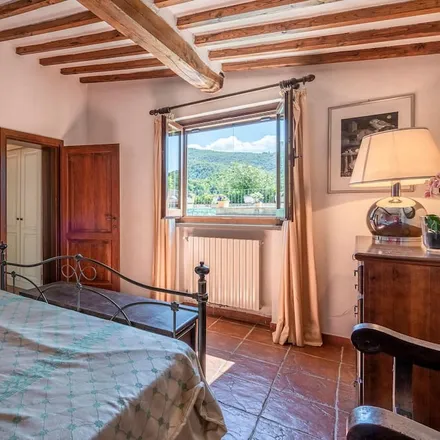 Rent this 1 bed house on Arezzo
