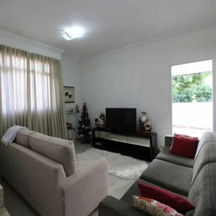 Buy this 3 bed apartment on Rua Sílvio de Oliveira Martins in Buritis, Belo Horizonte - MG