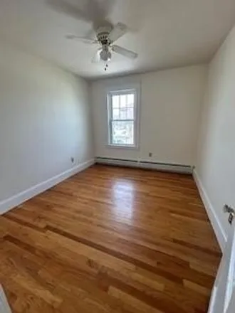 Image 4 - 518 Warren Ave, East Providence, Rhode Island, 02914 - House for rent