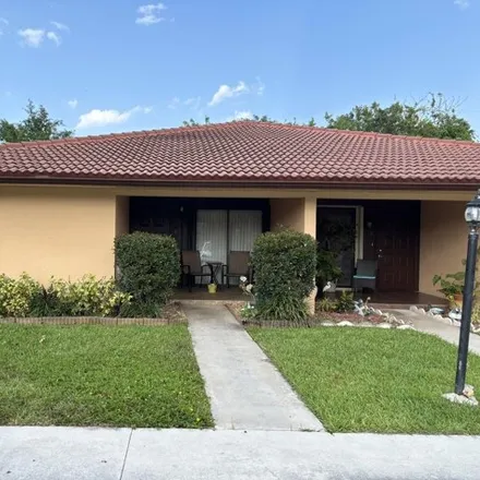 Rent this 2 bed condo on 1635 Live Oak Drive in Palm Beach County, FL 33415