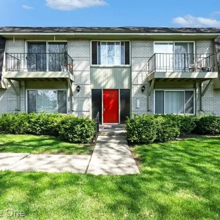 Buy this 1 bed condo on unnamed road in Southfield, MI 48076