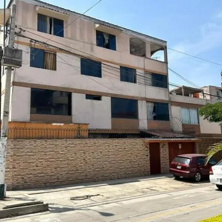 Buy this 9 bed house on Enrique Encimas Franco in La Victoria, Lima Metropolitan Area 15021