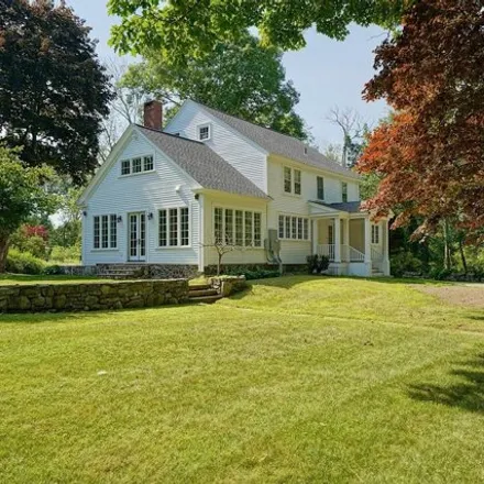 Rent this 4 bed house on 14 Red Mill Ln in Rye, New Hampshire