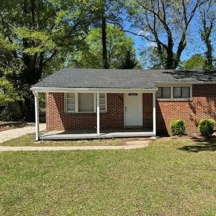 Buy this 3 bed house on 3343 Renault Road Southeast in Atlanta, GA 30354