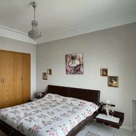 Rent this 3 bed apartment on Tunis