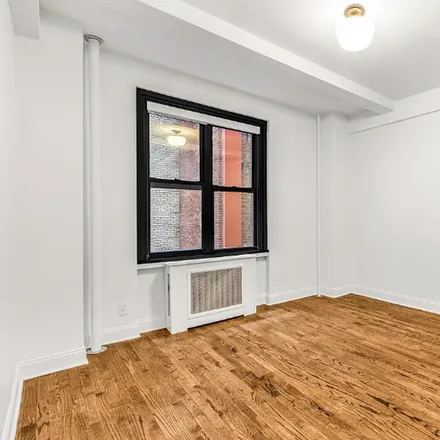 Image 4 - W 23rd St, Unit 906 - Apartment for rent