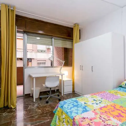 Image 9 - Bed's, Camino de Ronda, 18004 Granada, Spain - Apartment for rent