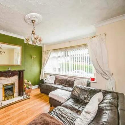 Image 4 - Mayfair Avenue, Knowsley, L14 0JZ, United Kingdom - House for sale