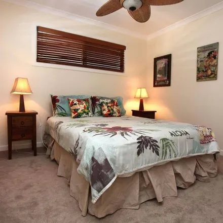 Image 1 - Moffat Beach QLD 4551, Australia - House for rent