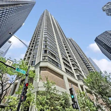 Buy this 2 bed condo on 400 East Ohio Street in Chicago, IL 60611