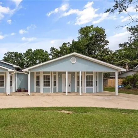 Buy this 3 bed house on 861 Dawes Rd in Mobile, Alabama
