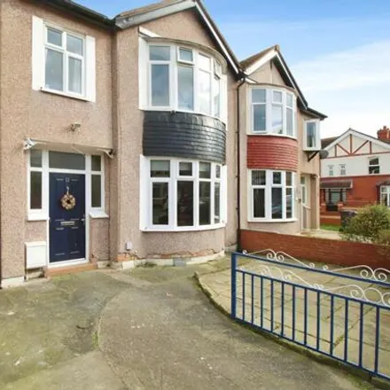 Buy this 3 bed duplex on Lake Avenue in Rhyl, LL18 1HY