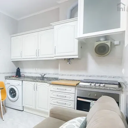 Rent this 2 bed apartment on Rua Capitão Roby