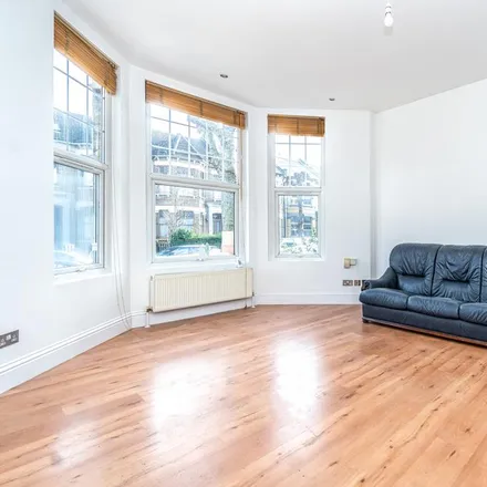 Rent this 3 bed apartment on 31 Newick Road in Lower Clapton, London