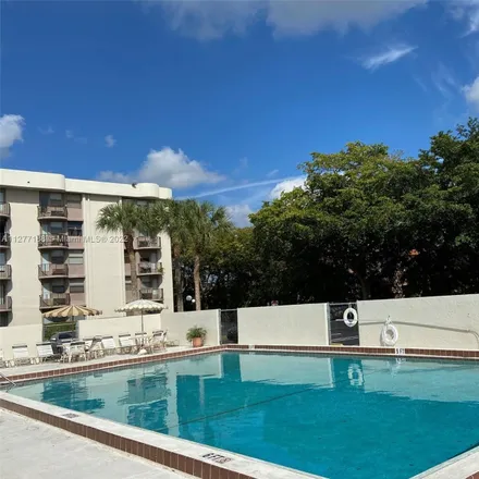 Image 8 - 2701 Riverside Drive, Coral Springs, FL 33065, USA - Condo for rent