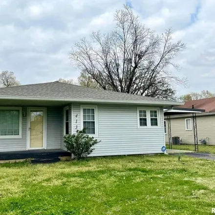 Buy this 2 bed house on 483 East 12th Street in Metropolis, IL 62960