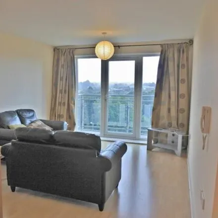 Rent this 2 bed apartment on Churchill Way West in Basingstoke, RG21 7UB