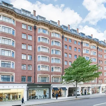 Rent this 4 bed apartment on 65 Sloane Street in London, SW1X 9PU