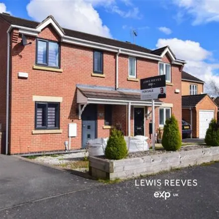Buy this 3 bed duplex on Kelsey Avenue in New Ollerton, NG22 9TB