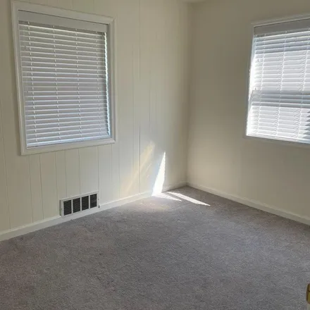Image 7 - 6618 Cavalier Drive, Belle Haven, Fairfax County, VA 22307, USA - Apartment for rent