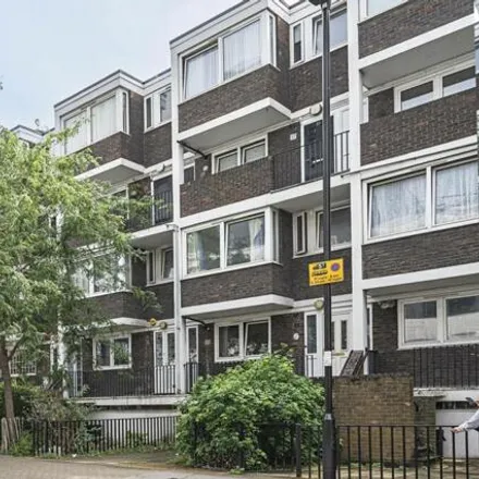 Image 2 - Quaker Court, Banner Street, London, EC1Y 8QB, United Kingdom - Apartment for sale