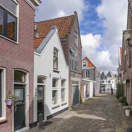 Rent this 4 bed apartment on Oosterburgstraat 8 in 1811 AJ Alkmaar, Netherlands