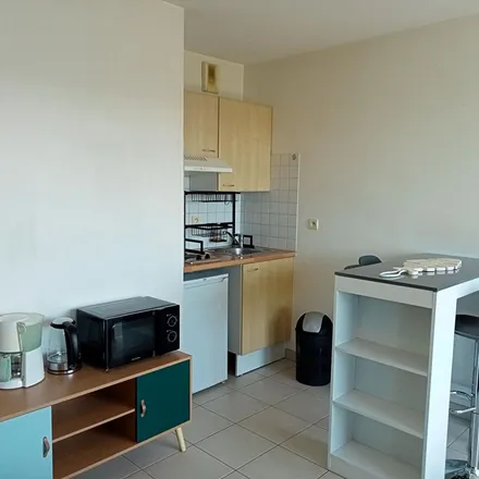Rent this 1 bed apartment on BNP Paribas in Place Barentin, 17000 La Rochelle
