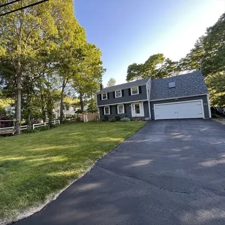 Image 1 - 5 Robinwood Rd, Wareham, Massachusetts, 02532 - House for sale