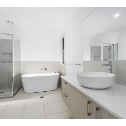 Image 8 - Battam Road, Gregory Hills NSW 2557, Australia - Apartment for rent