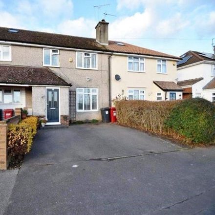 Rent this 3 bed house on Mercian Way in Slough, SL1 5PQ
