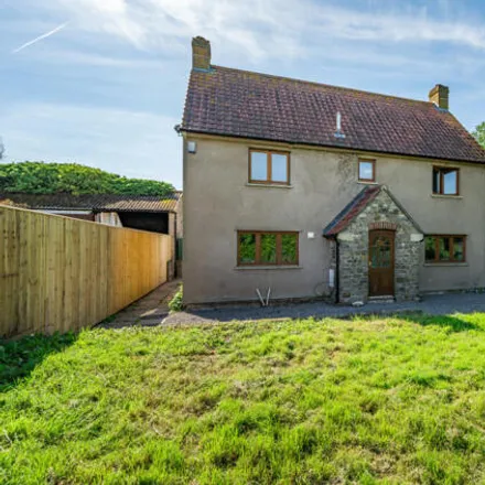 Buy this studio house on Manor Farm in Kington Lane, Oldbury on Severn