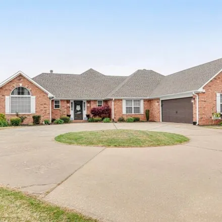 Buy this 3 bed house on 2998 Park Ridge Drive in Paragould, AR 72450