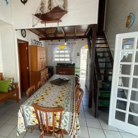 Rent this 3 bed house on Rua das Alamandas 3 in Palmas, Governador Celso Ramos - SC