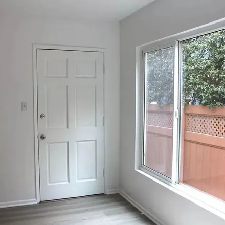 Rent this 2 bed apartment on 4495 South Palm Drive in Beverly Hills, CA 90212