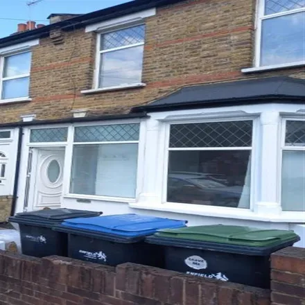 Rent this 3 bed townhouse on Bertram Road in London, EN1 1LS